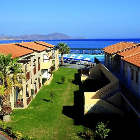 Aquis Marine Resort Тигаки Экстерьер фото