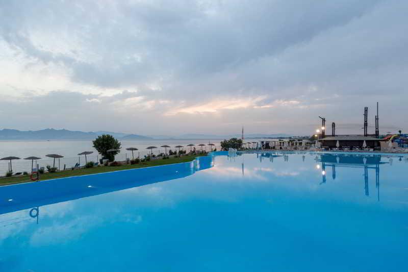 Aquis Marine Resort Тигаки Экстерьер фото