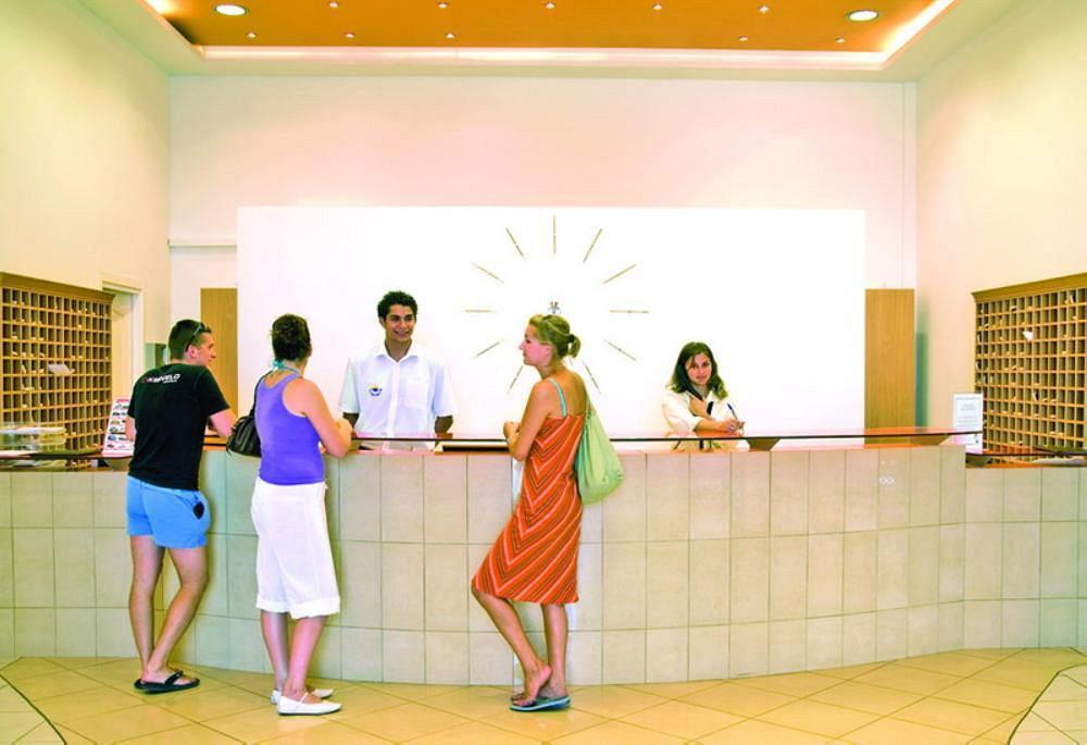 Aquis Marine Resort Тигаки Экстерьер фото